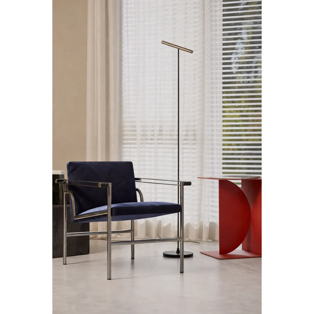 Lampadar Redo Praxi LED 8,3W, 3000K, 389 lm, 01-3717